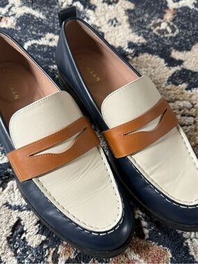 Cole Haan Colorblock Leather Penny Loafers Navy Cream Tan 8B